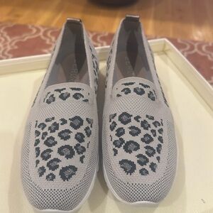 Cole Haan Zero grand loafers. Size 9